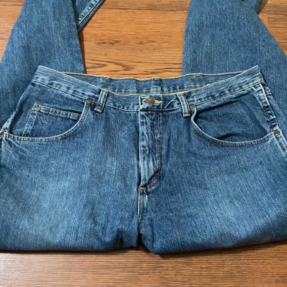 Jeans - Picture 4 of 5